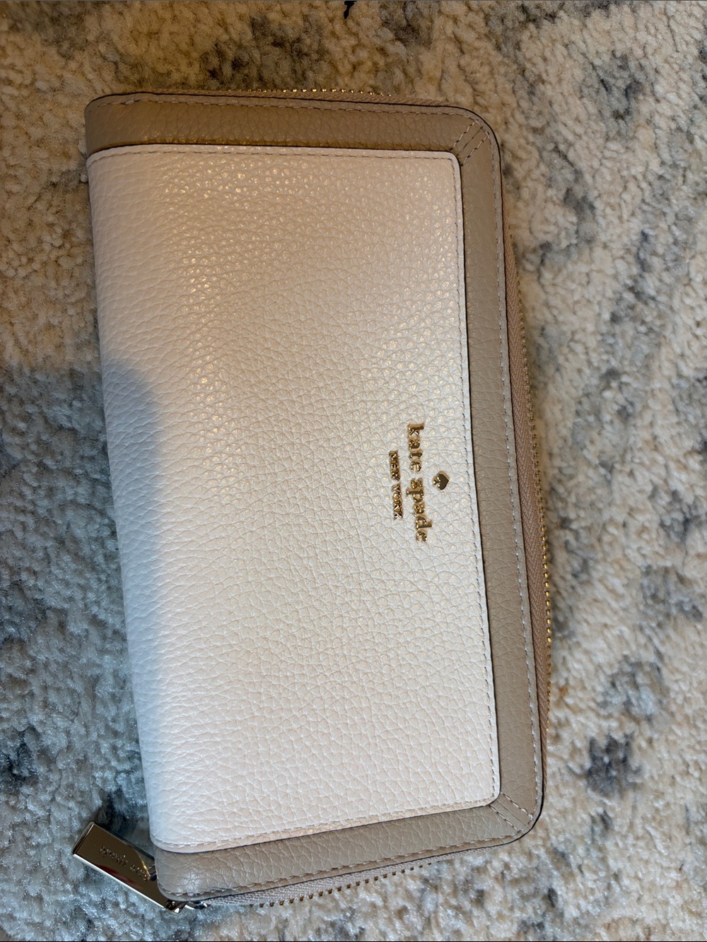 kate spade Two-Tone White and Taupe Pebbled Zip Wallet